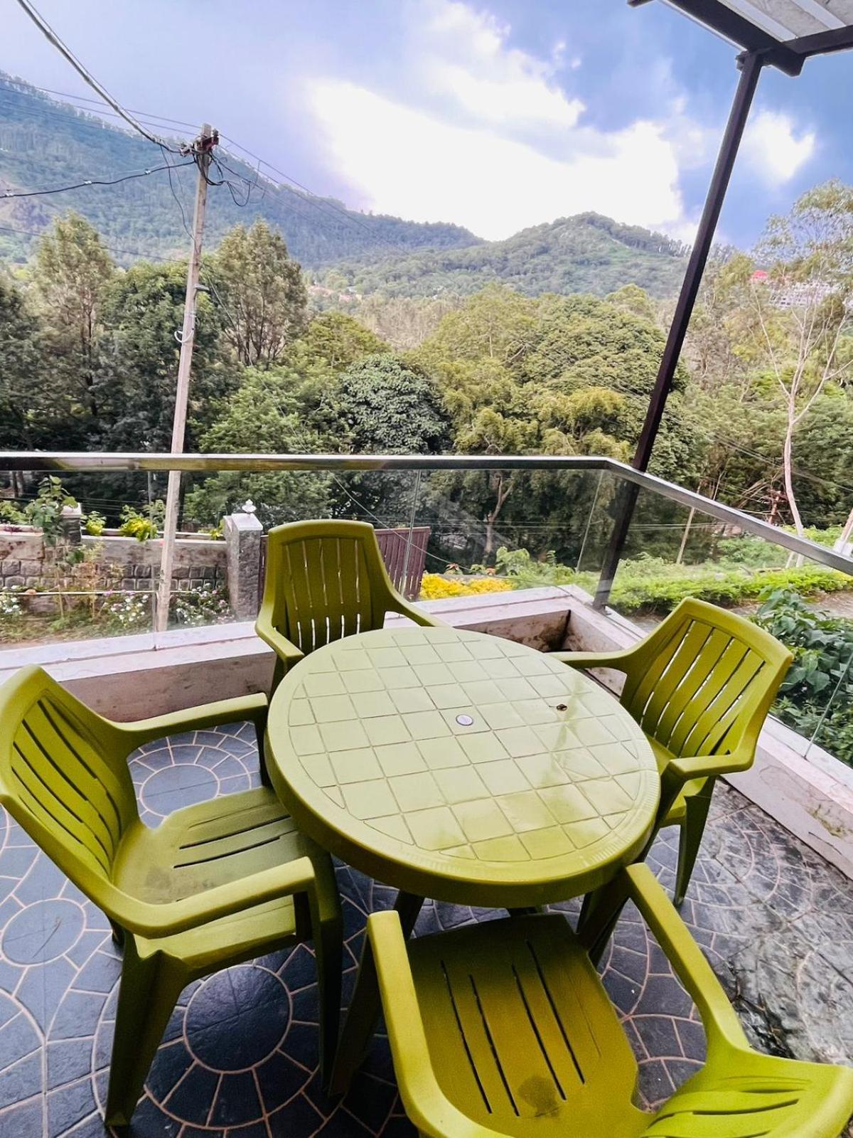 Villa The Mount Walk - 2Bhk Yercaud Exterior foto